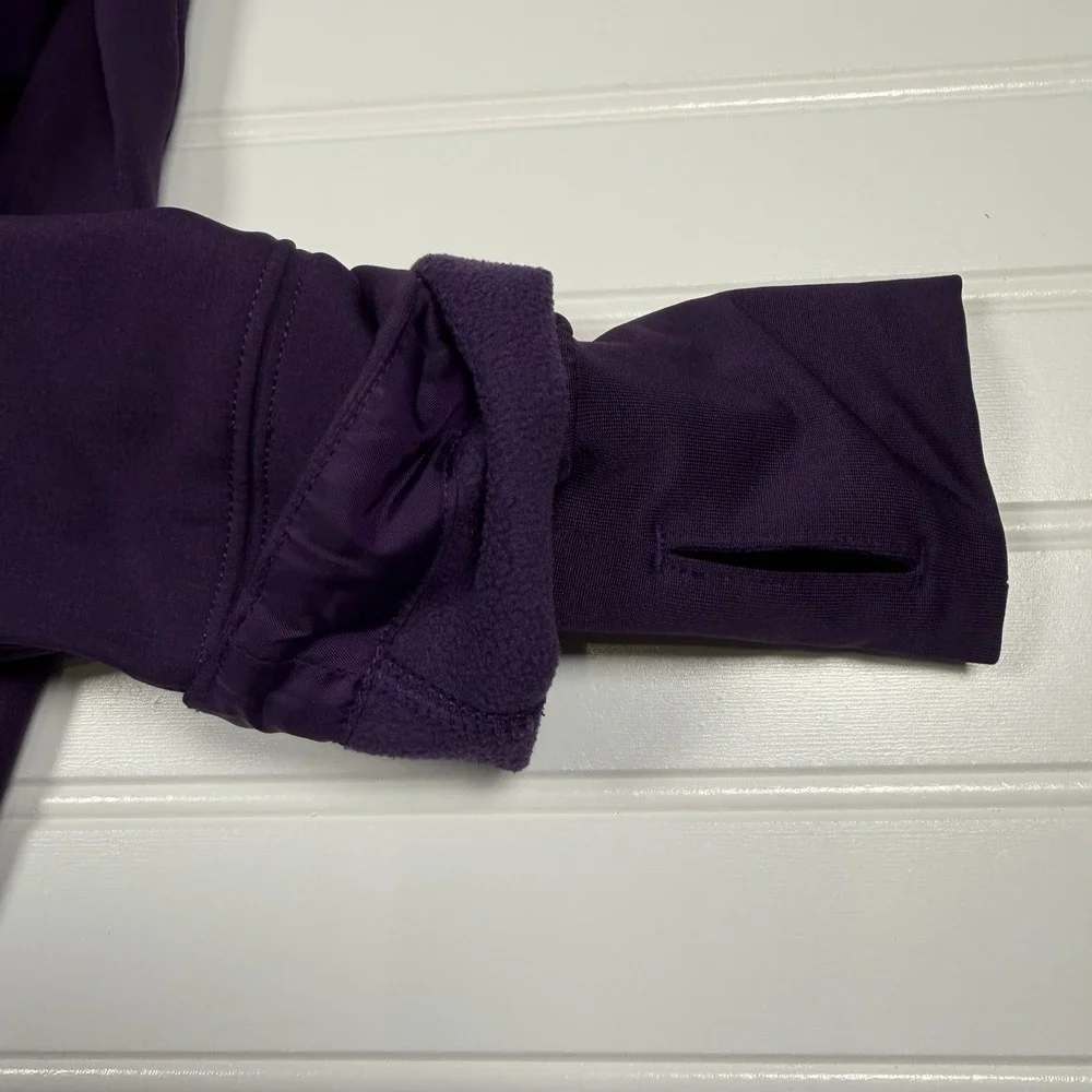 Under Armour Storm Zip Up Jacket Women's Small Purple‎ EUC